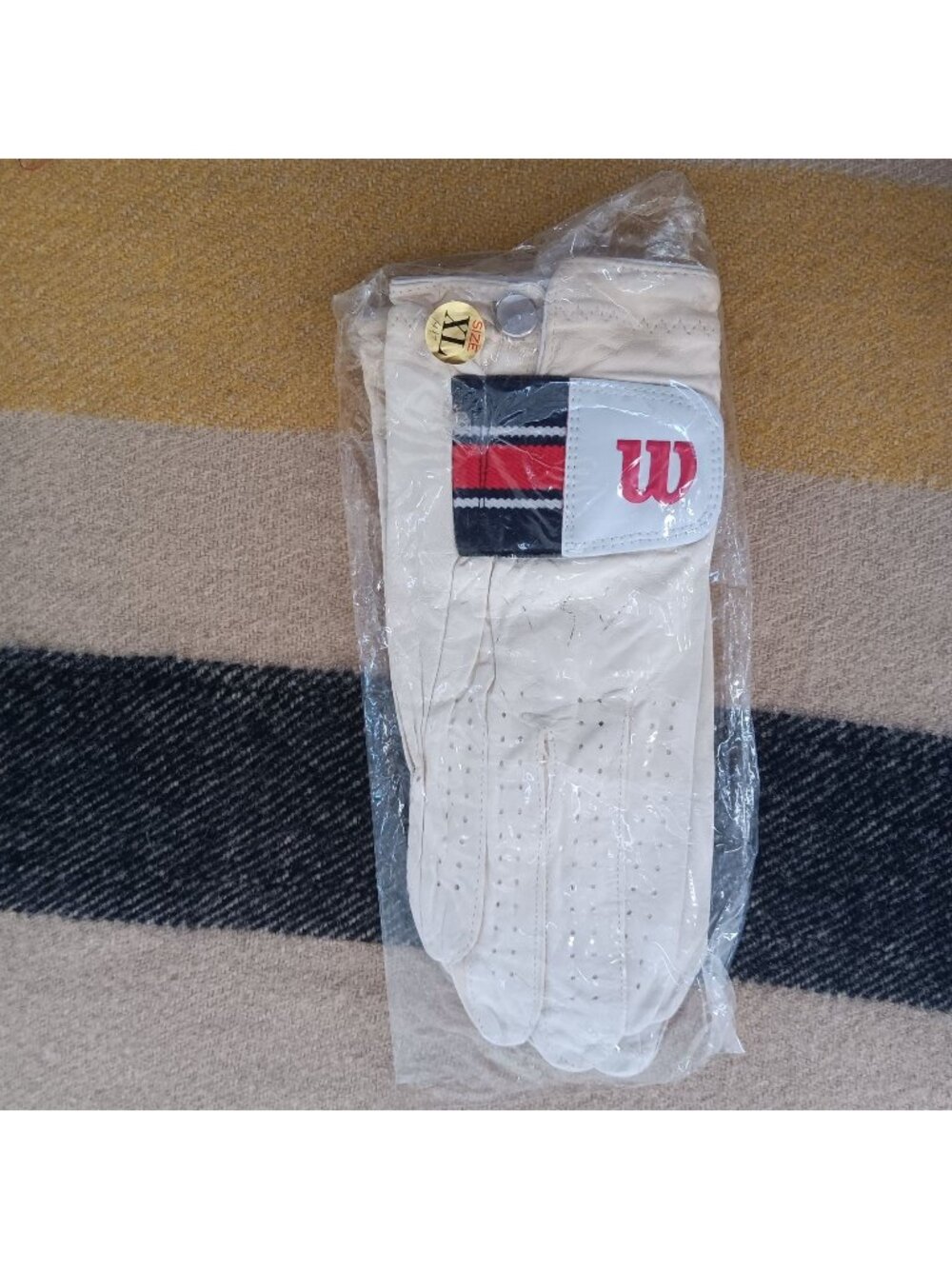 Wilson Premium Leather Golf Glove White XL Size Left and Right Set NEW DS